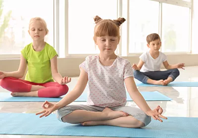 YOGA ET ENFANTS